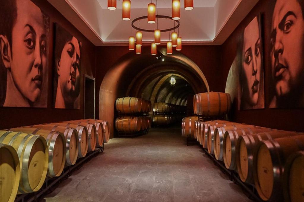 Bodegas Vinicola Real